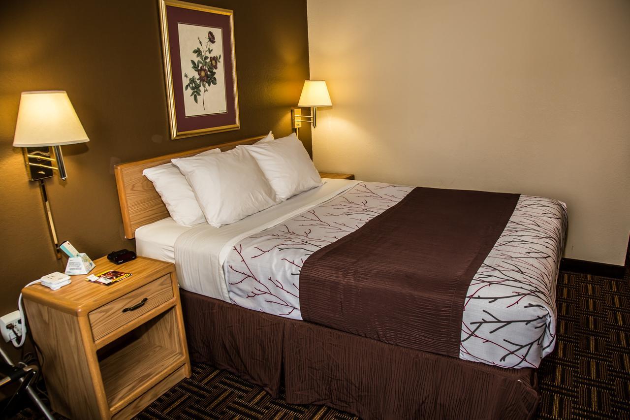 Americas Best Value Inn & Suites Detroit Lakes Eksteriør bilde