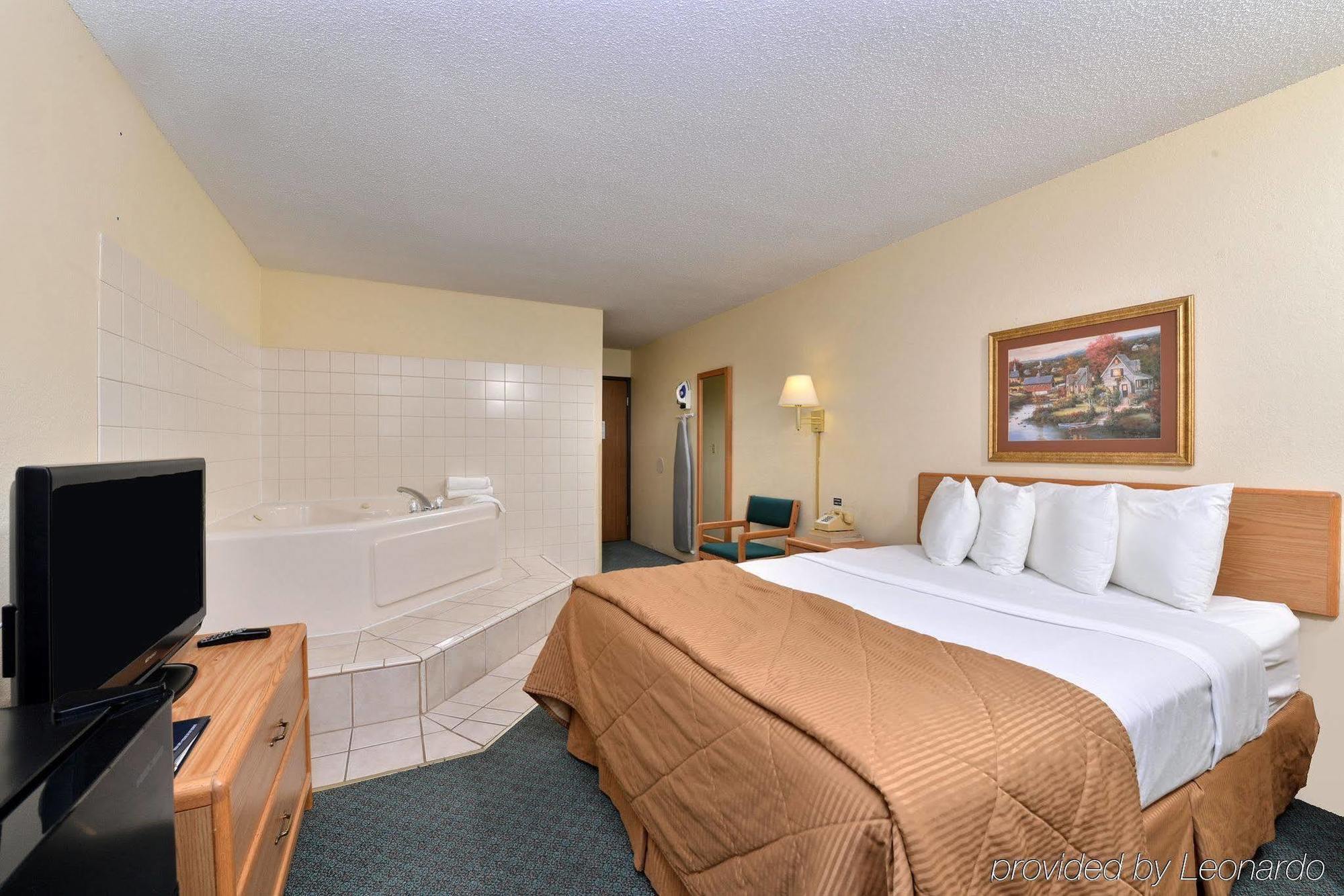 Americas Best Value Inn & Suites Detroit Lakes Eksteriør bilde