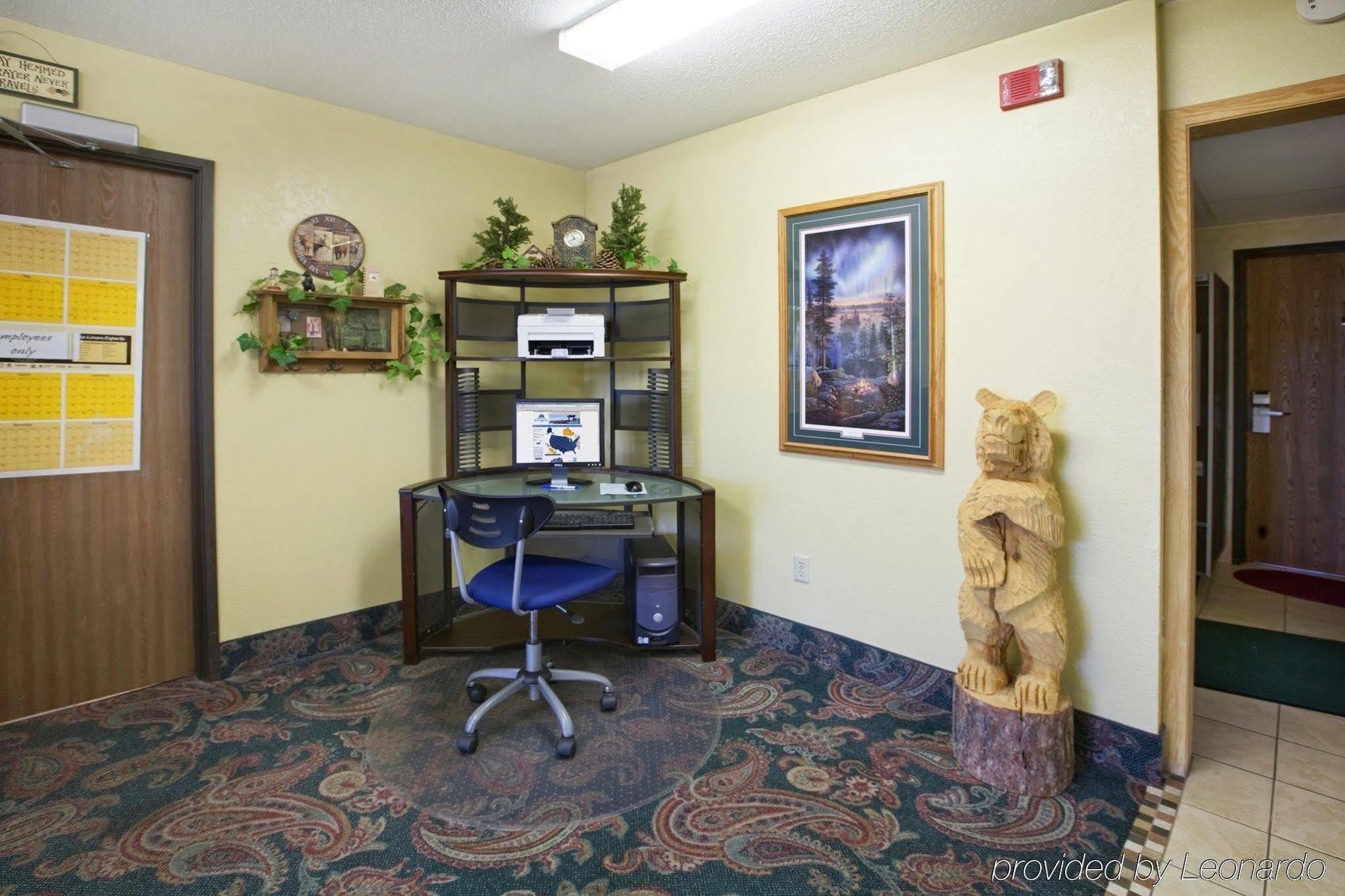 Americas Best Value Inn & Suites Detroit Lakes Eksteriør bilde